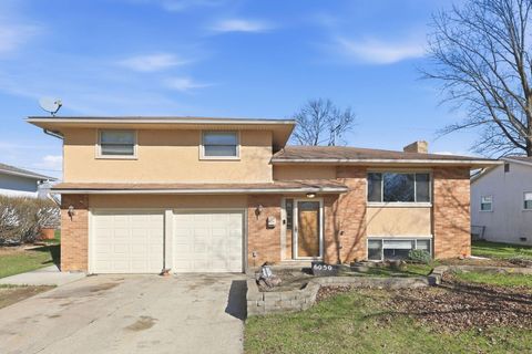 Photo of 6050 Karl Road, Columbus, OH 43229 (MLS # 226008378)