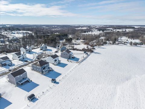 Tiny photo for 528 Golden Pond Avenue, Johnstown, OH 43031 (MLS # 226002937)