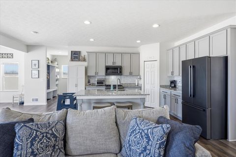 Tiny photo for 528 Golden Pond Avenue, Johnstown, OH 43031 (MLS # 226002937)