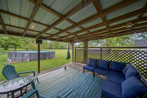 Tiny photo for 6732 London Groveport Road, Grove City, OH 43123 (MLS # 226014040)