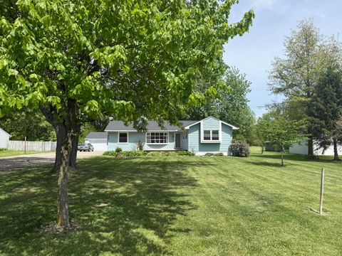Photo of 6732 London Groveport Road, Grove City, OH 43123 (MLS # 226014040)