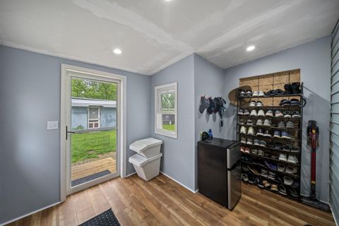 Tiny photo for 6732 London Groveport Road, Grove City, OH 43123 (MLS # 226014040)