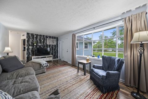 Tiny photo for 6732 London Groveport Road, Grove City, OH 43123 (MLS # 226014040)