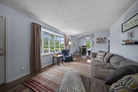 Tiny photo for 6732 London Groveport Road, Grove City, OH 43123 (MLS # 226014040)