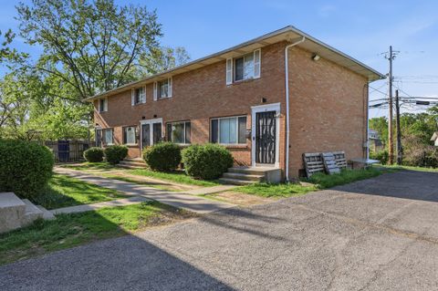 Photo of 1759 Lonsdale Road C #C, Columbus, OH 43232 (MLS # 226014519)