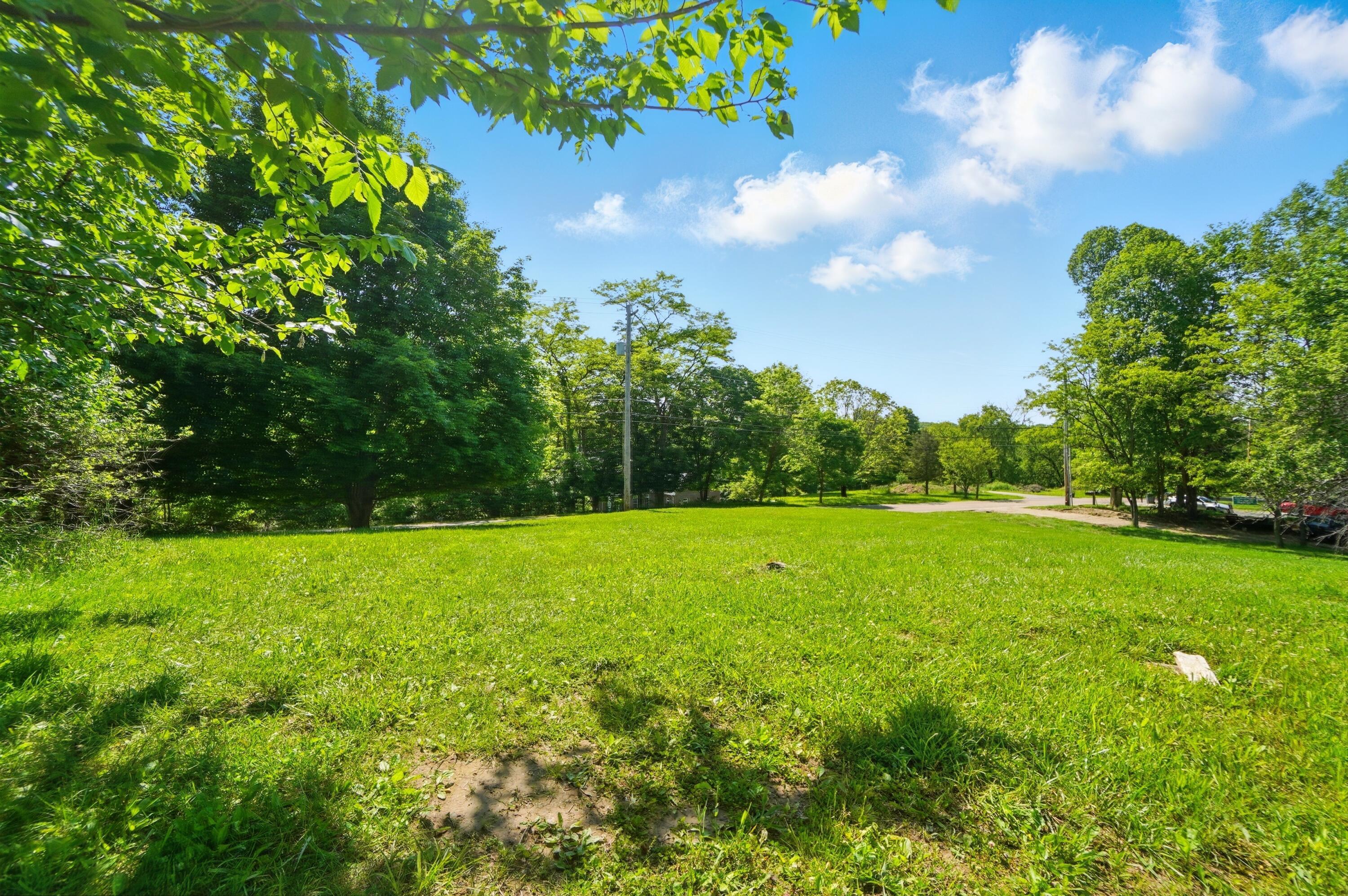 1801 River Road, Granville, Ohio image 10