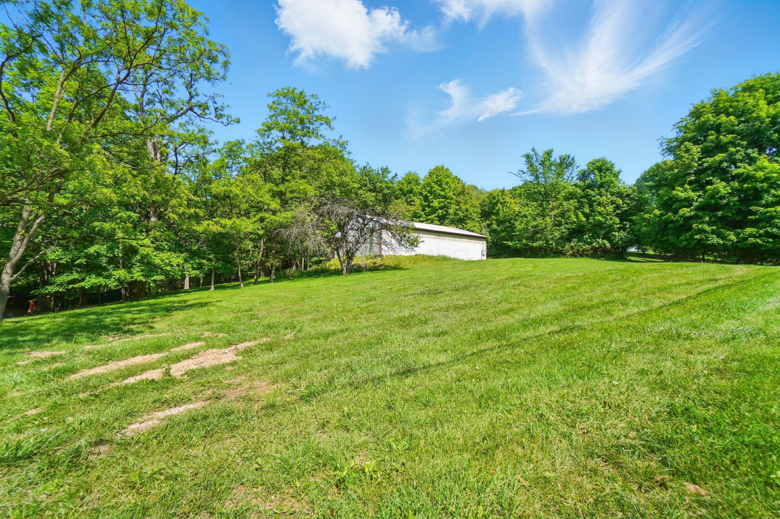 1801 River Road, Granville, Ohio image 8