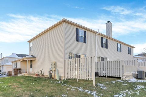 Tiny photo for 2540 Dahlia Way 26D #26D, Columbus, OH 43235 (MLS # 225045403)