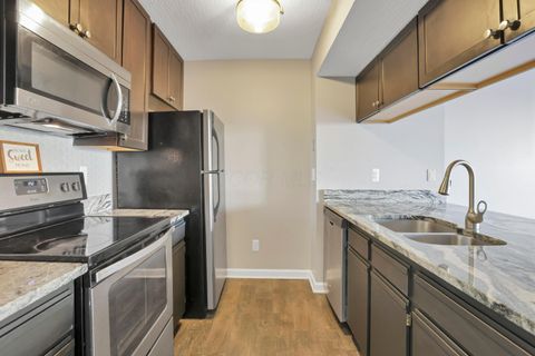 Tiny photo for 2540 Dahlia Way 26D #26D, Columbus, OH 43235 (MLS # 225045403)