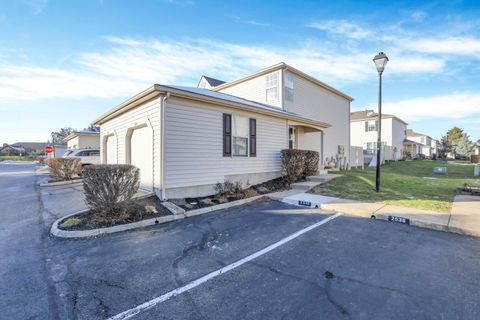 Tiny photo for 2540 Dahlia Way 26D #26D, Columbus, OH 43235 (MLS # 225045403)