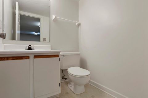 Tiny photo for 2540 Dahlia Way 26D #26D, Columbus, OH 43235 (MLS # 225045403)