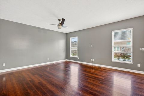Tiny photo for 2655 Aeden Drive, Columbus, OH 43219 (MLS # 225046197)
