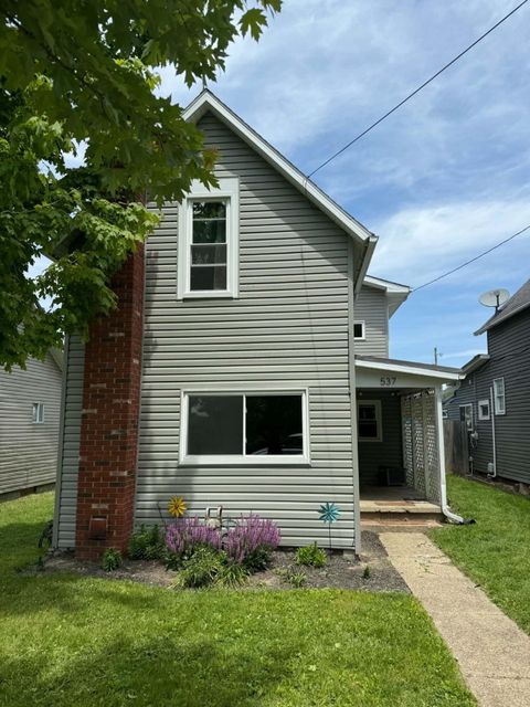 Photo of 537 North Street, Utica, OH 43080 (MLS # 226017266)