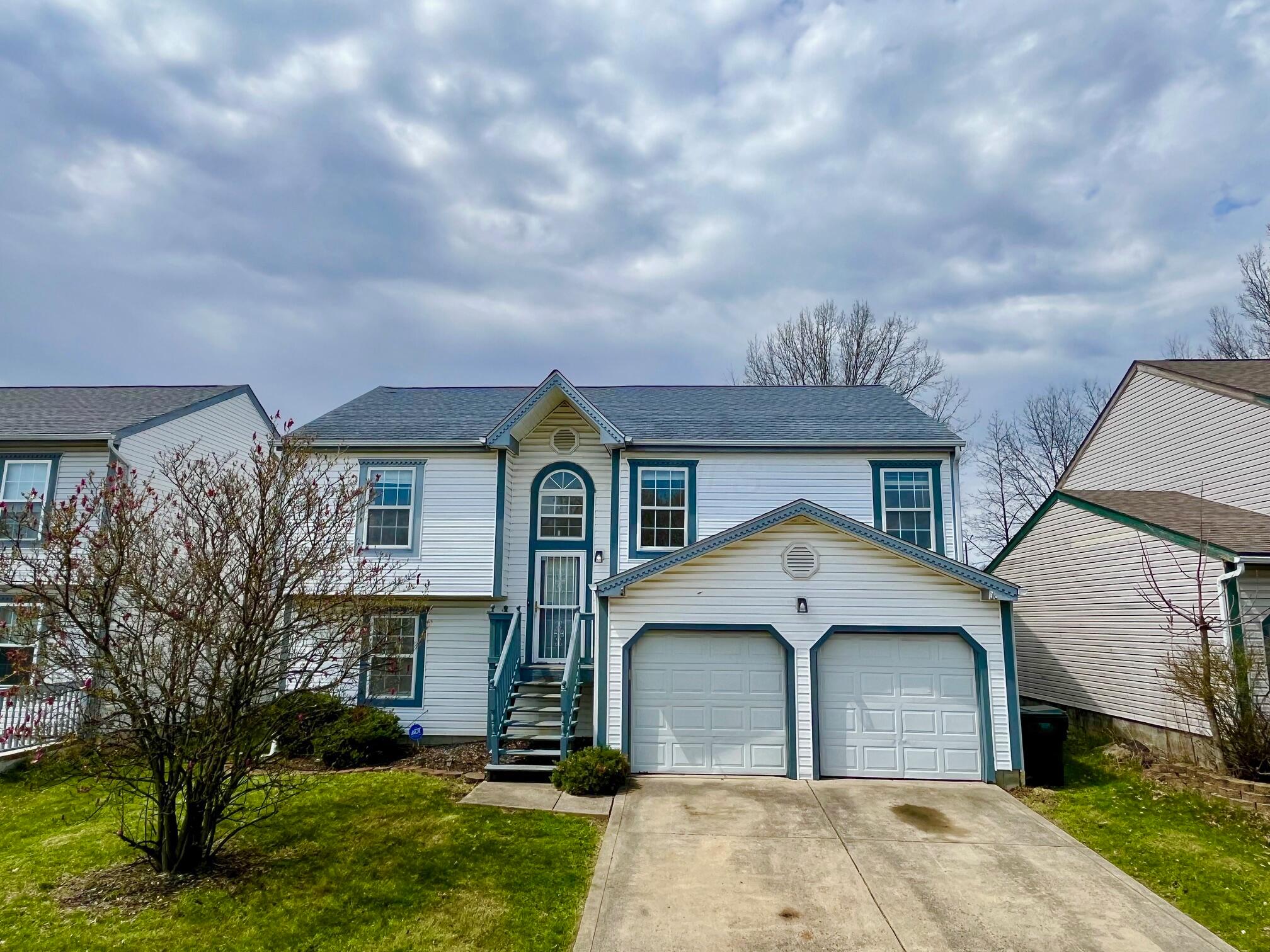 2009 Westbrook Village Drive, Columbus, Ohio image 1