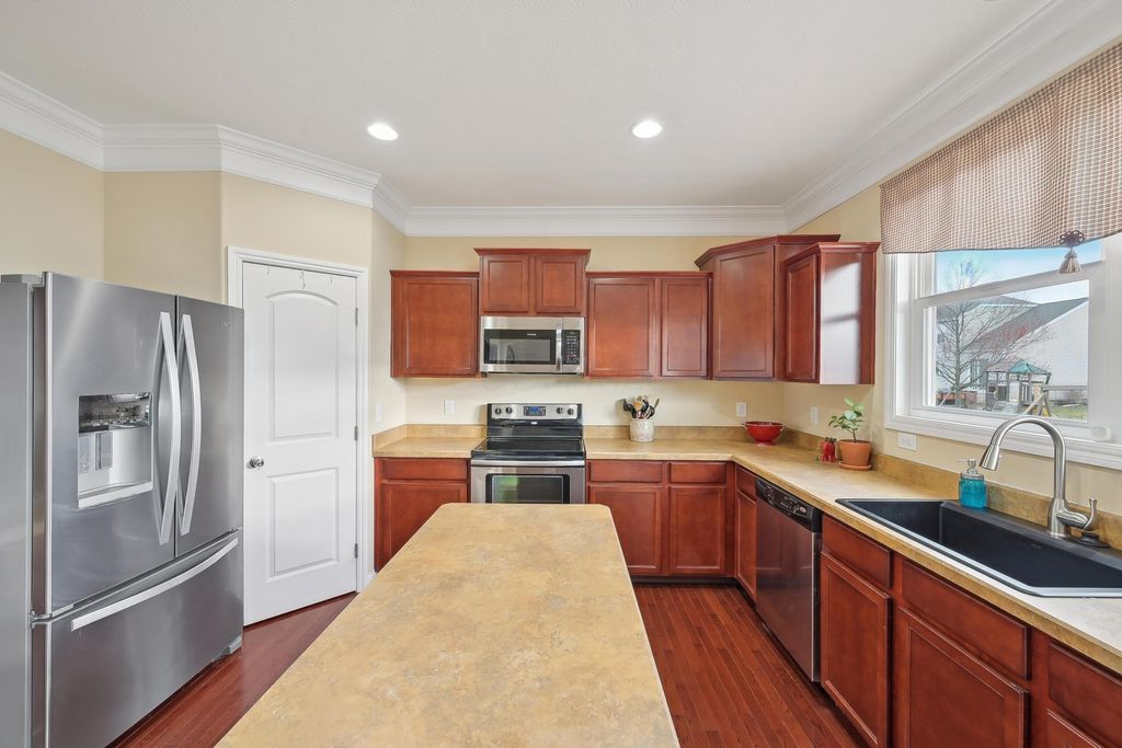 Property Photo 29