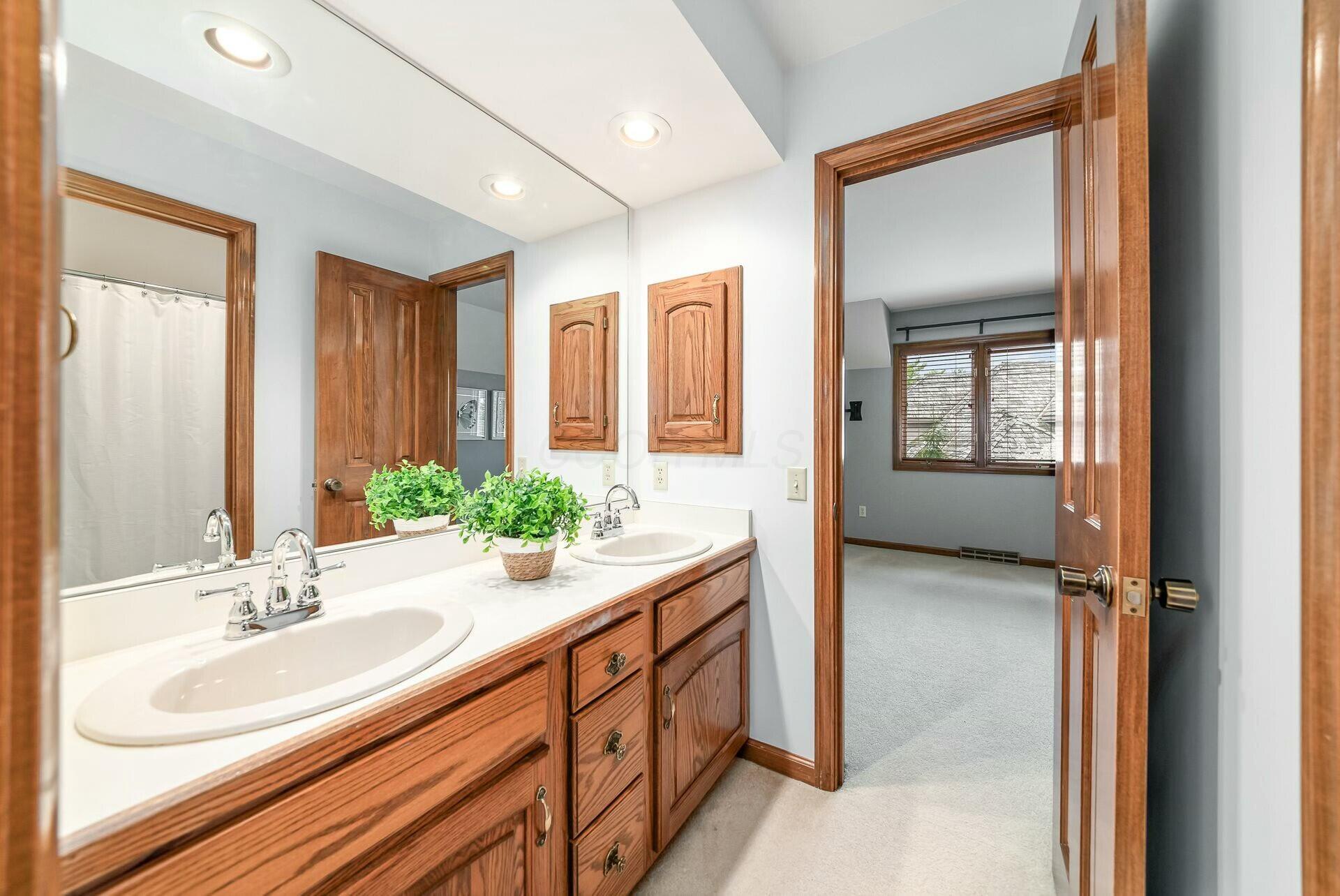 8560 Cartney Court, Dublin, Ohio image 31