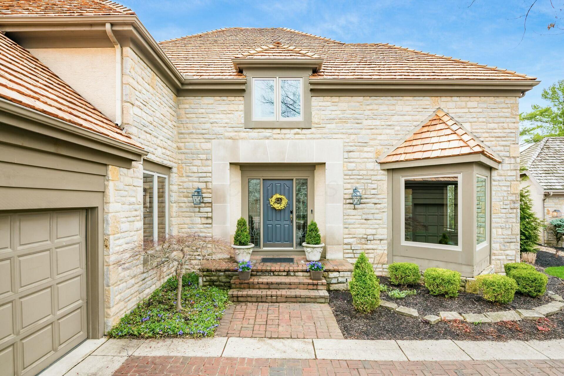 8560 Cartney Court, Dublin, Ohio image 2