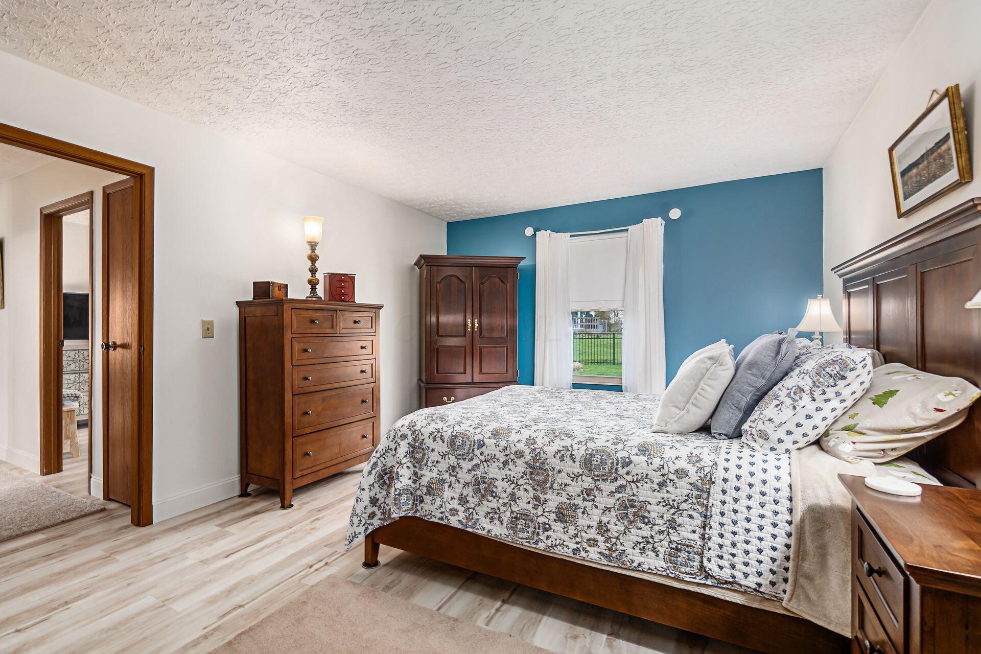 3188 Heatherside Drive, Dublin, Ohio image 15