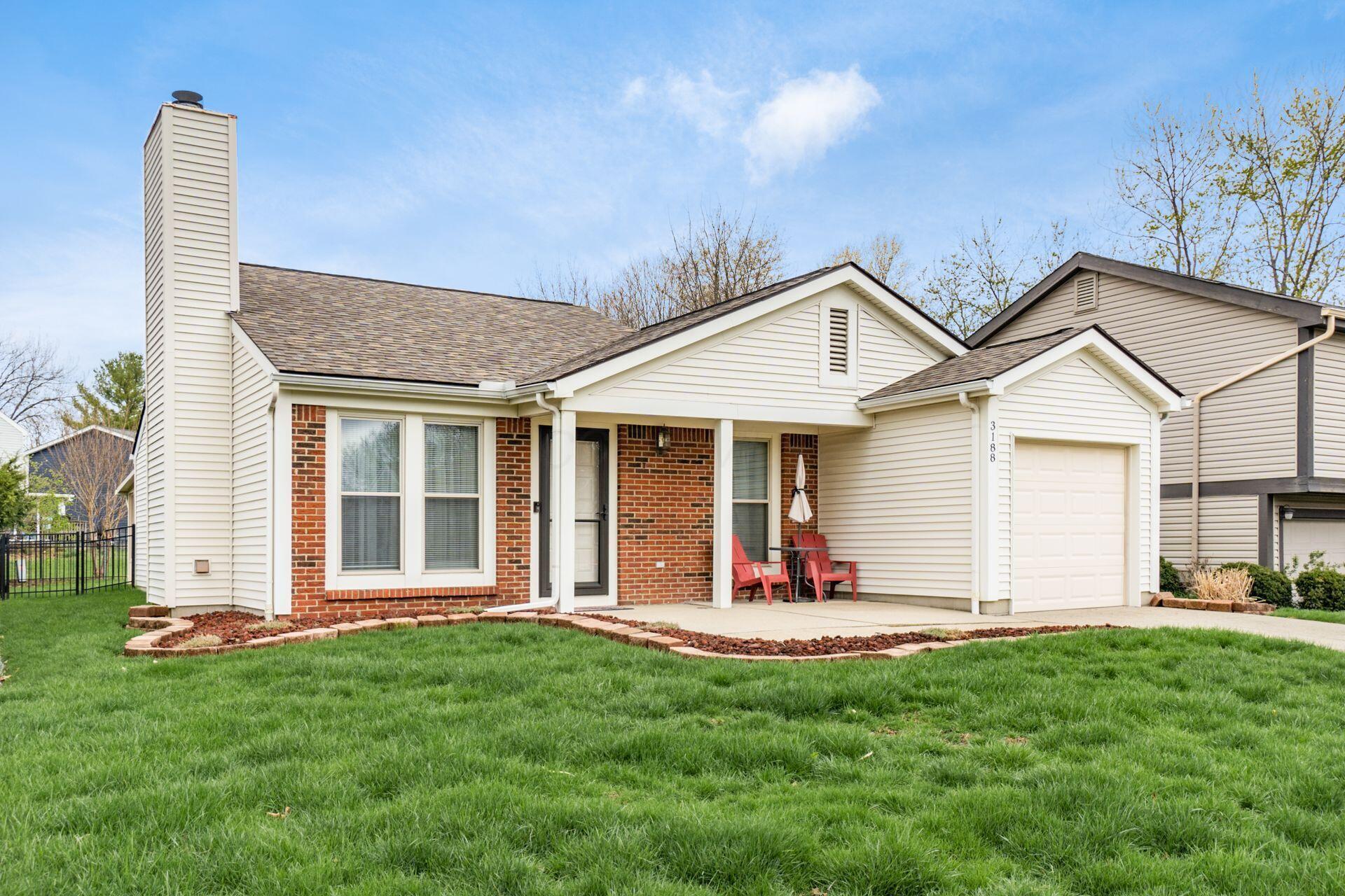3188 Heatherside Drive, Dublin, Ohio image 3