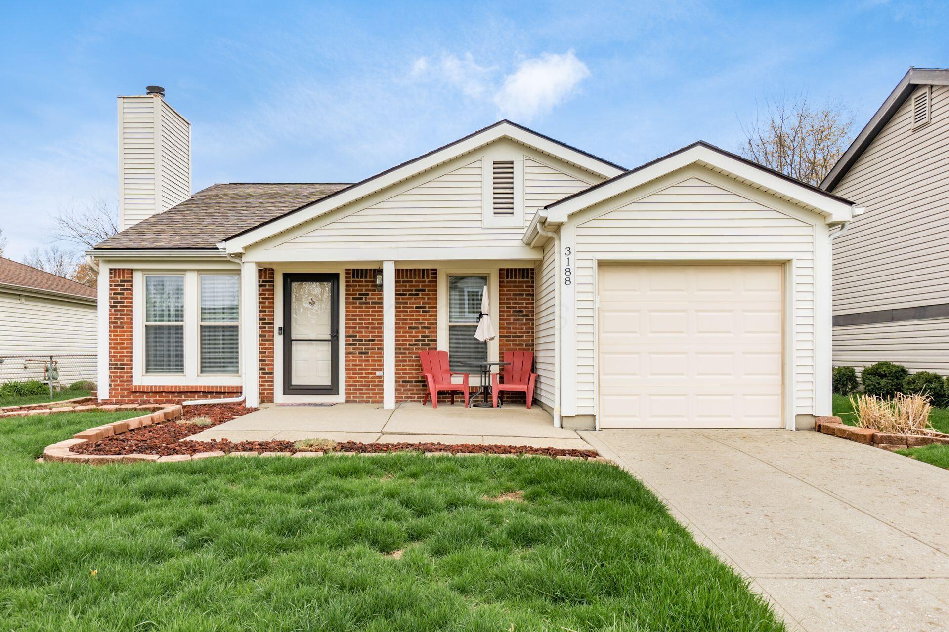 3188 Heatherside Drive, Dublin, Ohio image 1