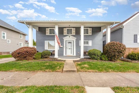 Photo of 226 W Columbus Street, Nelsonville, OH 45764 (MLS # 226035921)