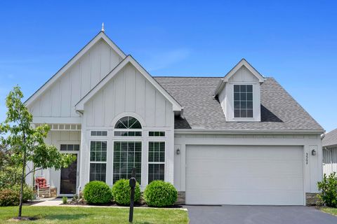 Photo of 5502 Colling Drive 19 #19, Dublin, OH 43016 (MLS # 226001512)