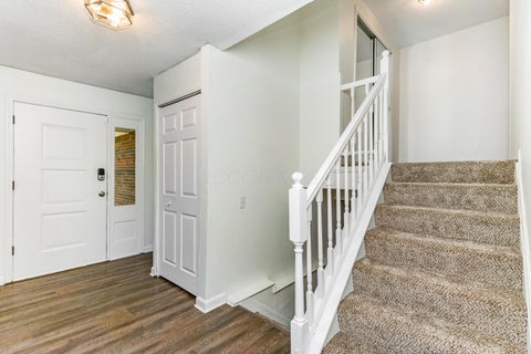 Tiny photo for 315 Warlock Court, Columbus, OH 43230 (MLS # 226039769)