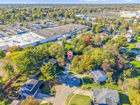 Tiny photo for 315 Warlock Court, Columbus, OH 43230 (MLS # 226039769)