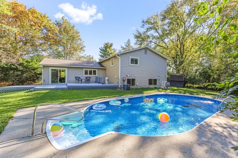 Tiny photo for 315 Warlock Court, Columbus, OH 43230 (MLS # 226039769)