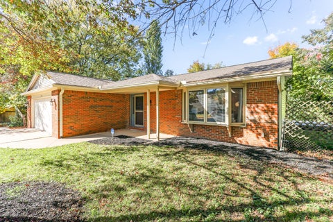Tiny photo for 315 Warlock Court, Columbus, OH 43230 (MLS # 226039769)