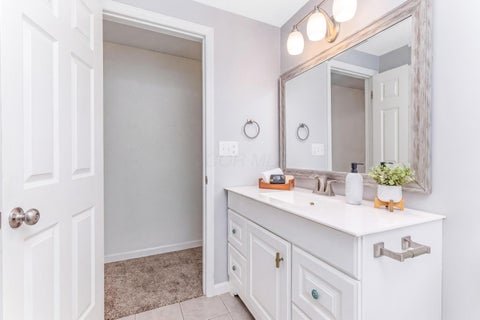 Tiny photo for 315 Warlock Court, Columbus, OH 43230 (MLS # 226039769)