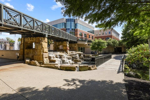 Tiny photo for 315 Warlock Court, Columbus, OH 43230 (MLS # 226039769)