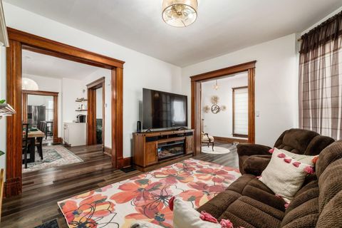 Tiny photo for 185 N 10th Street, Newark, OH 43055 (MLS # 226002729)