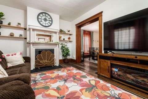 Tiny photo for 185 N 10th Street, Newark, OH 43055 (MLS # 226002729)