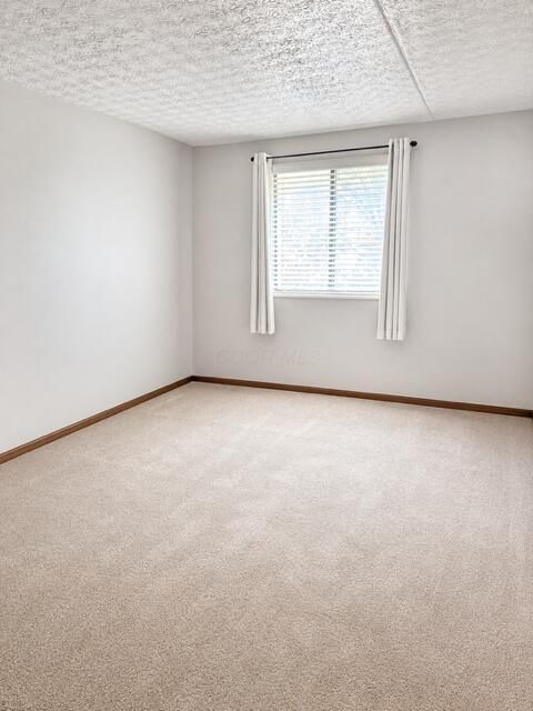 Tiny photo for 5970 Sharon Woods Boulevard 200 #200, Columbus, OH 43229 (MLS # 226020877)
