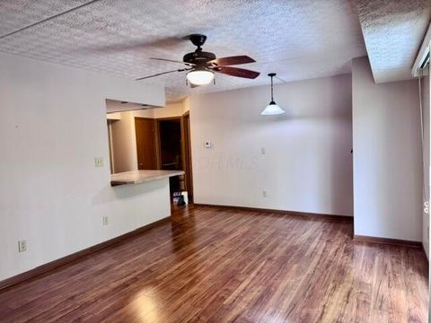 Tiny photo for 5970 Sharon Woods Boulevard 200 #200, Columbus, OH 43229 (MLS # 226020877)