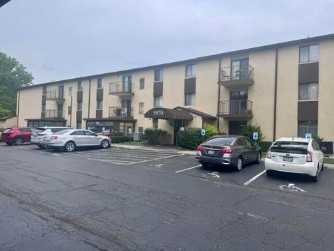 Tiny photo for 5970 Sharon Woods Boulevard 200 #200, Columbus, OH 43229 (MLS # 226020877)