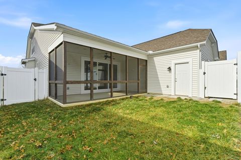 Tiny photo for 5552 Jessica Lane W, Powell, OH 43065 (MLS # 226003234)