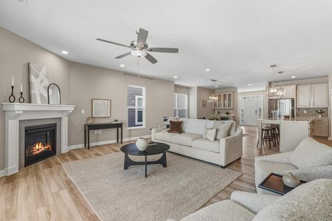 Tiny photo for 5552 Jessica Lane W, Powell, OH 43065 (MLS # 226003234)