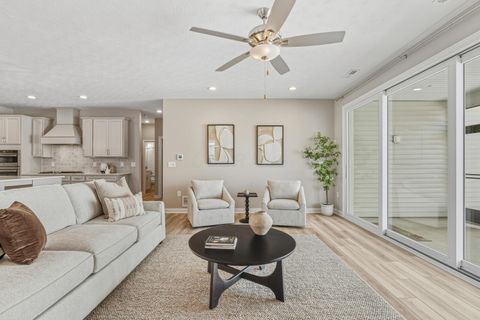 Tiny photo for 5552 Jessica Lane W, Powell, OH 43065 (MLS # 226003234)