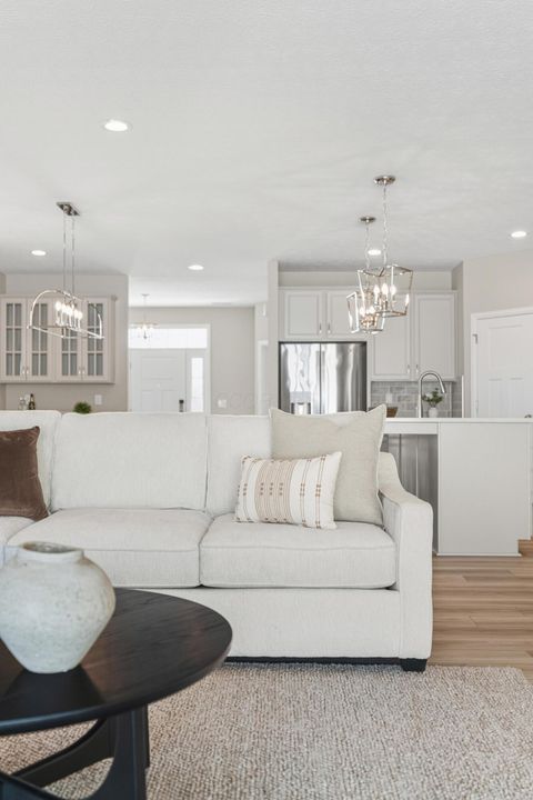 Tiny photo for 5552 Jessica Lane W, Powell, OH 43065 (MLS # 226003234)