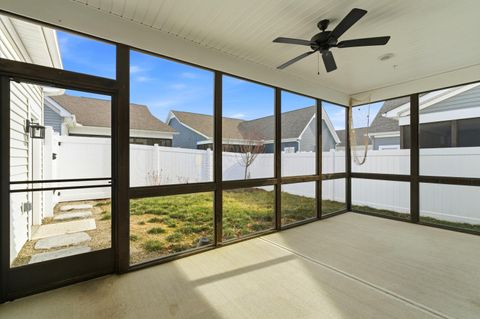 Tiny photo for 5552 Jessica Lane W, Powell, OH 43065 (MLS # 226003234)