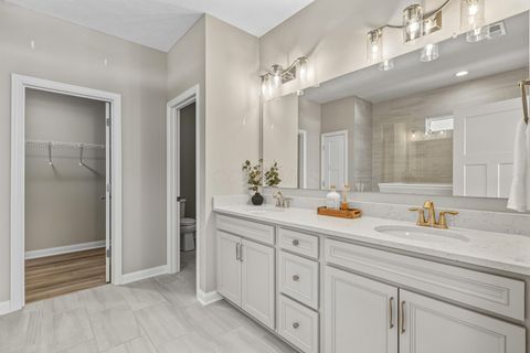 Tiny photo for 5552 Jessica Lane W, Powell, OH 43065 (MLS # 226003234)