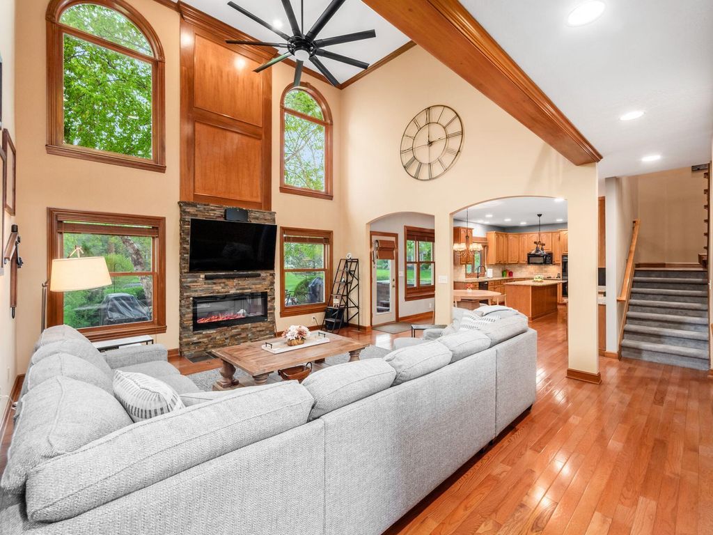Photo of 5009 Medallion Drive W, Westerville, OH 43082 (MLS # 226014679)