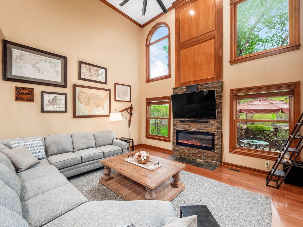 Photo of 5009 Medallion Drive W, Westerville, OH 43082 (MLS # 226014679)