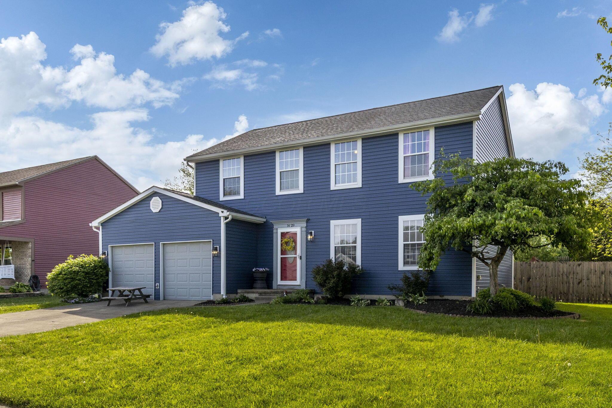 1429 River Trail Drive, Grove City, Ohio image 3