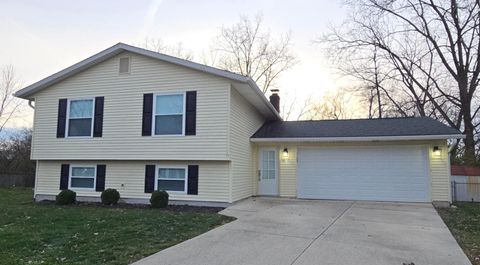 Photo of 6646 Birch Park Way, Galloway, OH 43119 (MLS # 225044462)