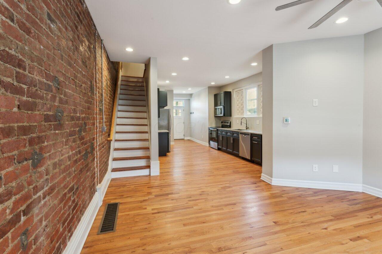 Columbus, Ohio 43206, United States, 3 Bedrooms Bedrooms, ,3 BathroomsBathrooms,Residential,Active,199157