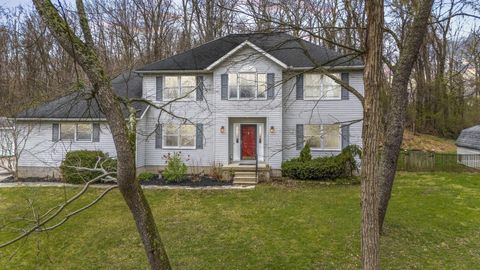 Photo of 5432 Brownsville Road SE, Newark, OH 43055 (MLS # 226010244)