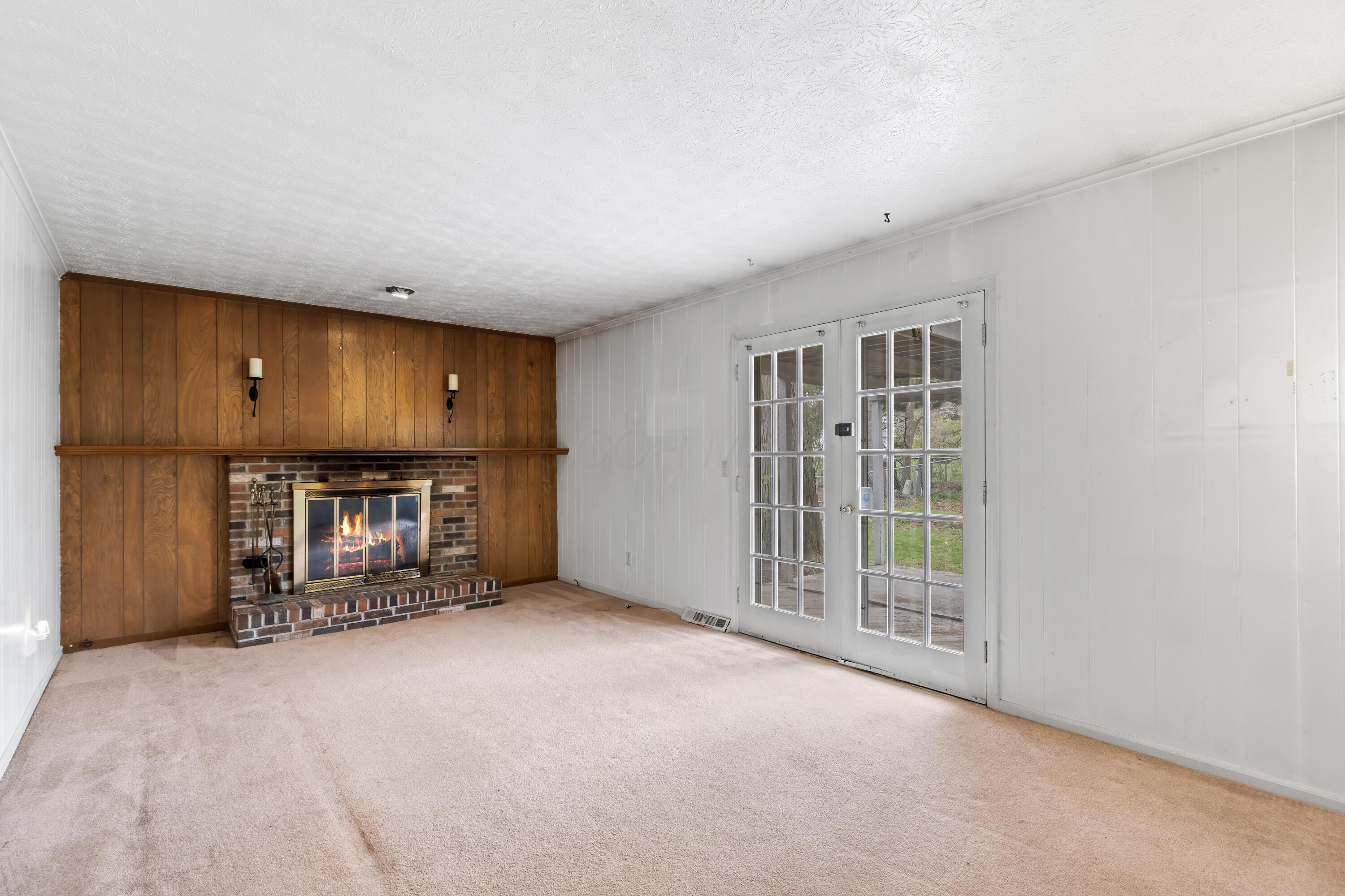 1091 Matterhorn Drive, Reynoldsburg, Ohio image 7